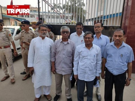 Oppositions met DGP over ongoing Violence : Demanded Immediate action against Unlawful Activities, Arrests of Miscreants Oppositions met DGP over ongoing Violence : Demanded Immediate action against Unlawful Activities, Arrests of Miscreants